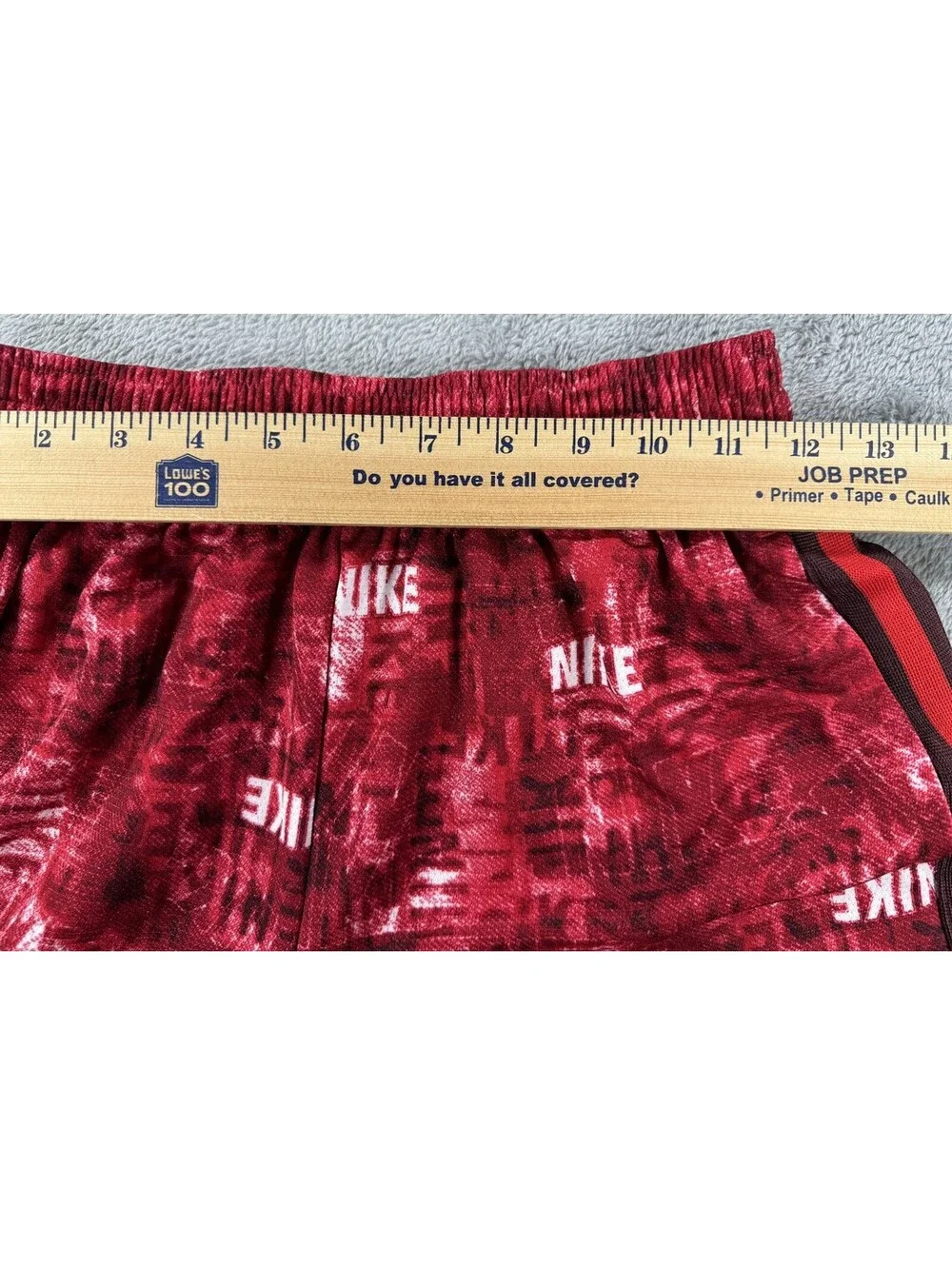 Nike Boys' DNA Dri-FIT Basketball Shorts University Red and White Design Large